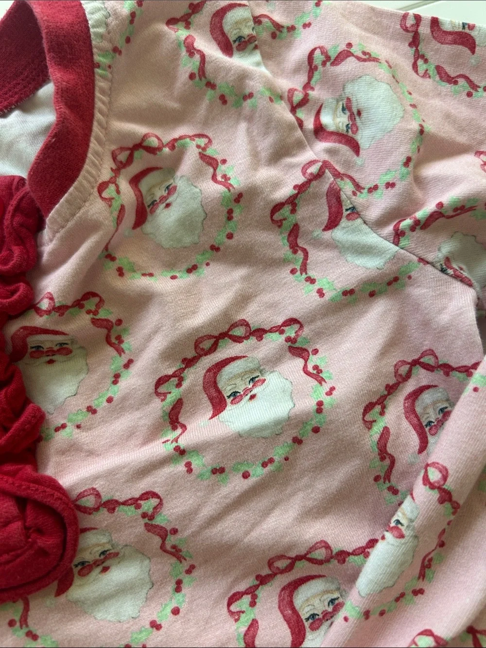 Girls' Pink Santa Wreath Cotton Pajama Set with Red Trim